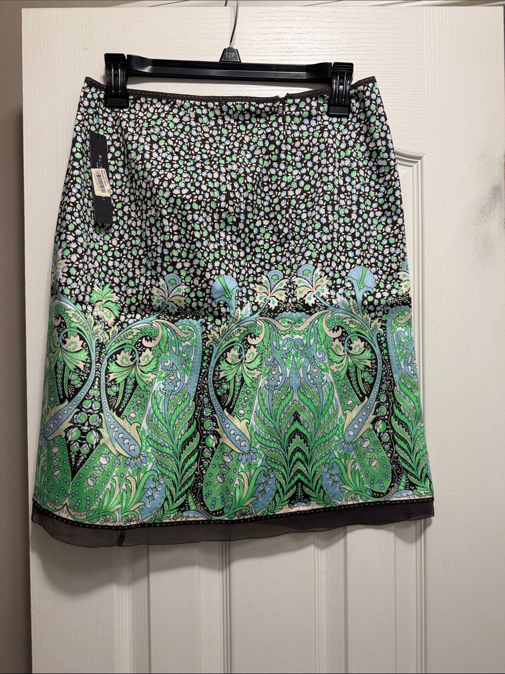 Elie Tahari Black and Green Paisley A-Line Skirt